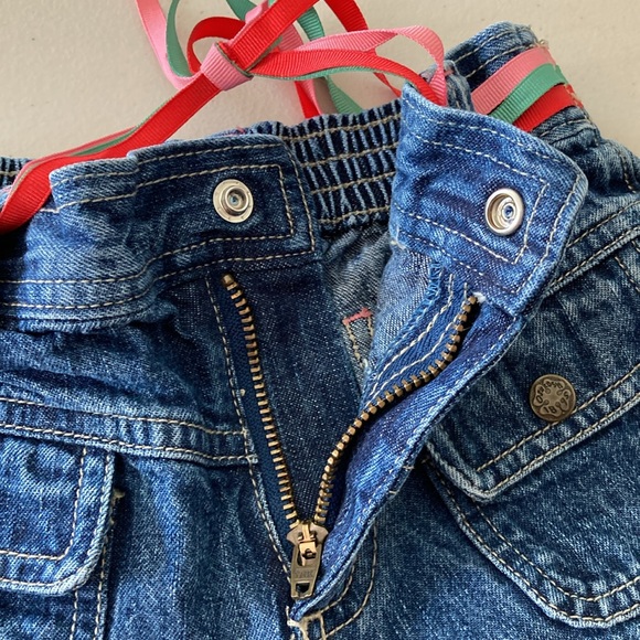 Osh Kosh Girl's Size 5 Embroidered denim jeans with ribbon belt - Picture 7 of 12